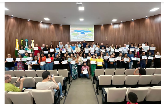 Imagem de compartilhamento para o artigo Plano Municipal de Qualificação capacitou mais de 6000 sul-chapadenses em 3 anos da MS Todo dia